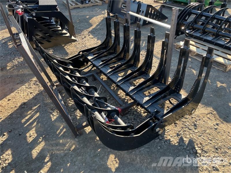 GIYI GY-CLG72 72 in Log Skid Steer Grapple (Unused Gripere