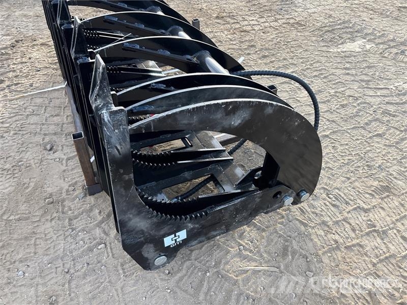 GIYI GY-CLG72 72 in Log Skid Steer Grapple (Unused Gripere