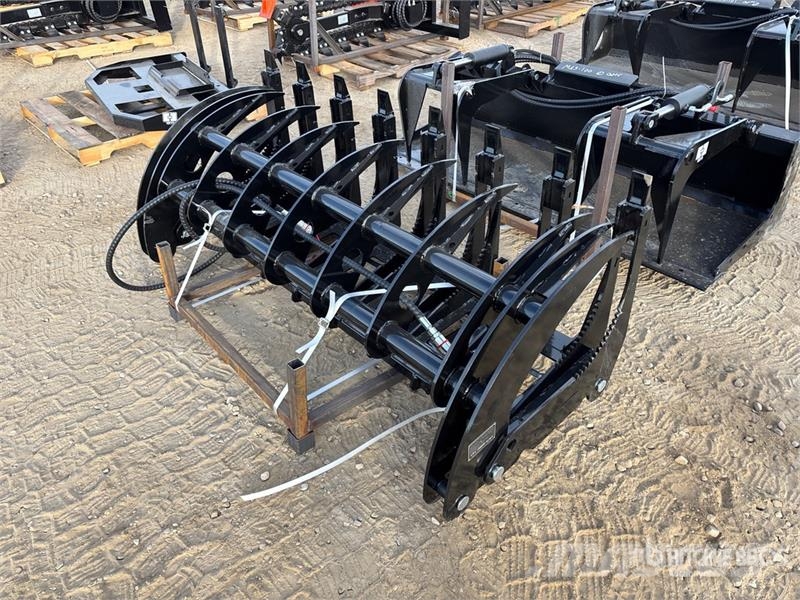 GIYI GY-CLG72 72 in Log Skid Steer Grapple (Unused Gripere
