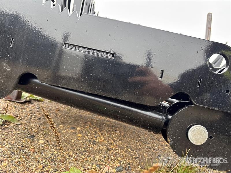  GIYI GY-CLG72 72 in Log Skid Steer Grapple (Unused Грейферы