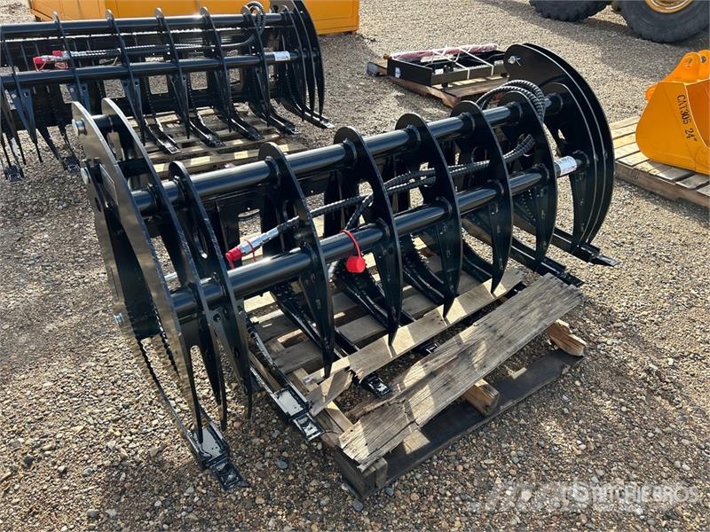 GIYI GY-CLG72 72 in Log Skid Steer Grapple (Unused Griebtuvai
