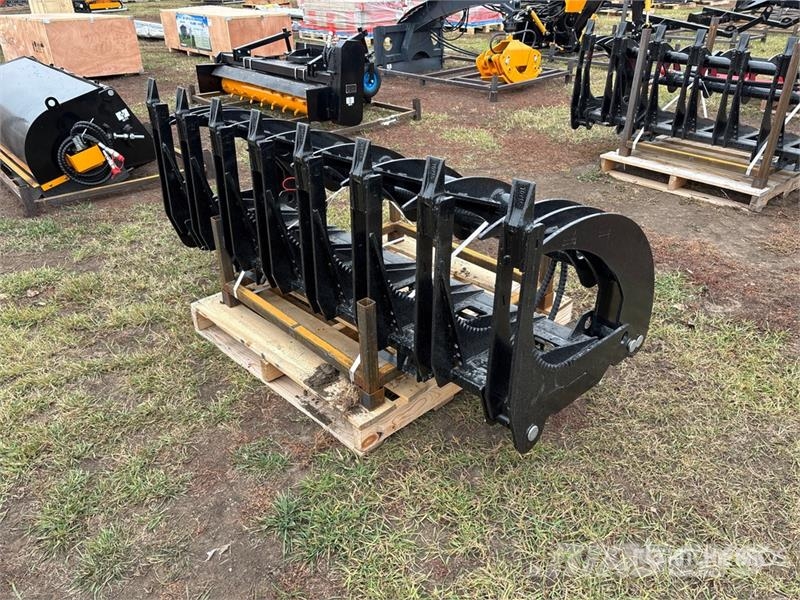 GIYI GY-CLG72 72 in Log Skid Steer Grapple (Unused Gripere