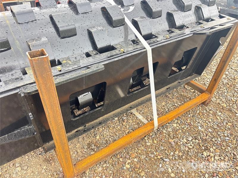 GIYI GY-CW70 59 in Padfoot Skid Steer Vibratory Ro Valce
