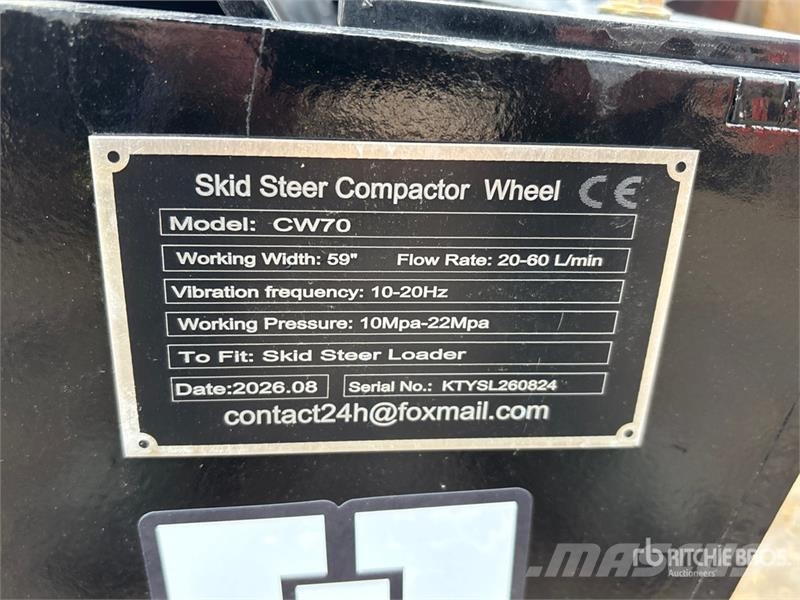 GIYI GY-CW70 59 in Padfoot Skid Steer Vibratory Ro Rollers