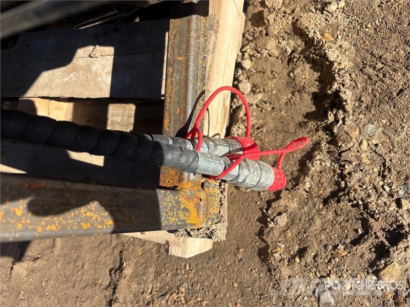GIYI GY-CW70 59 in Padfoot Skid Steer Vibratory Ro Rollers