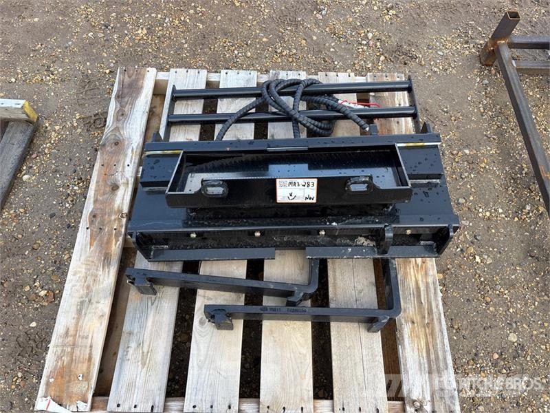 GIYI GY-CYHC 29 in Mini Skid Steer Forks (Unused) Forche