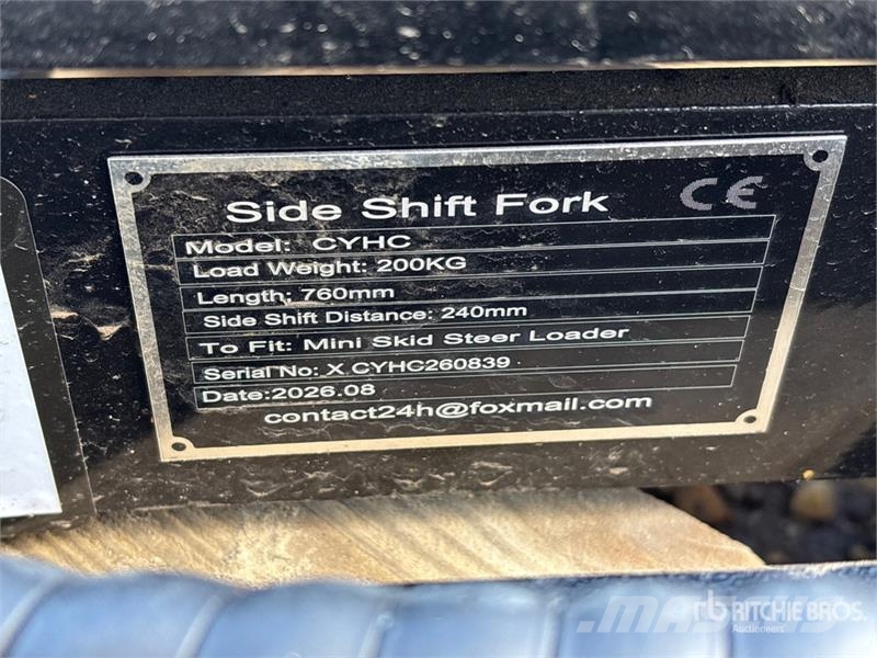 GIYI GY-CYHC 29 in Mini Skid Steer Forks (Unused) Forche