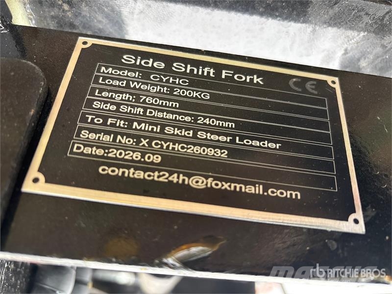  GIYI GY-CYHC 29 in Mini Skid Steer Forks (Unused) 叉