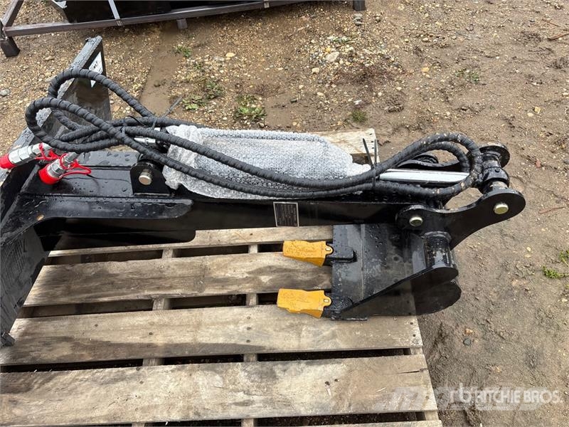GIYI GY-D ZWB 48 in Skid Steer Backhoe (Unused) Utovarne korpe