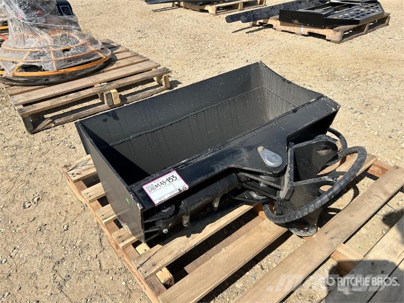 GIYI GY-D3T 32 in Hydraulic Tilting Excavator Buck Godet