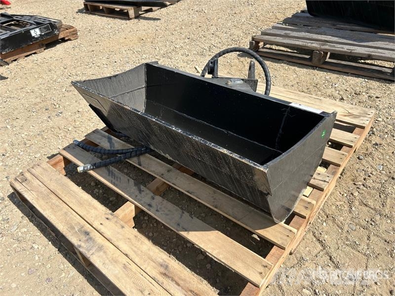 GIYI GY-D3T 32 in Hydraulic Tilting Excavator Buck Godet