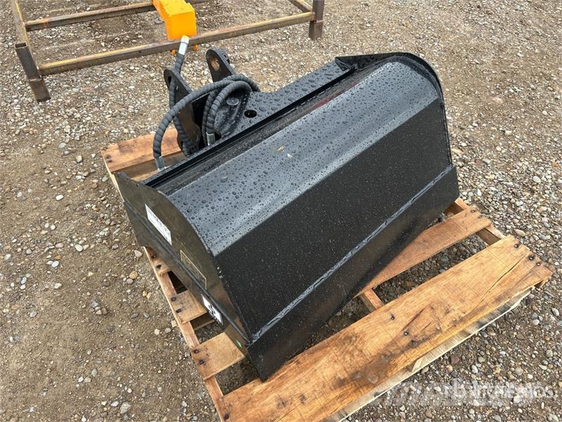 GIYI GY-D5T 35 in Hydraulic Tilting Excavator Buck Buckets
