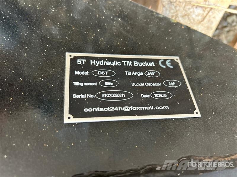 GIYI GY-D5T 35 in Hydraulic Tilting Excavator Buck Buckets