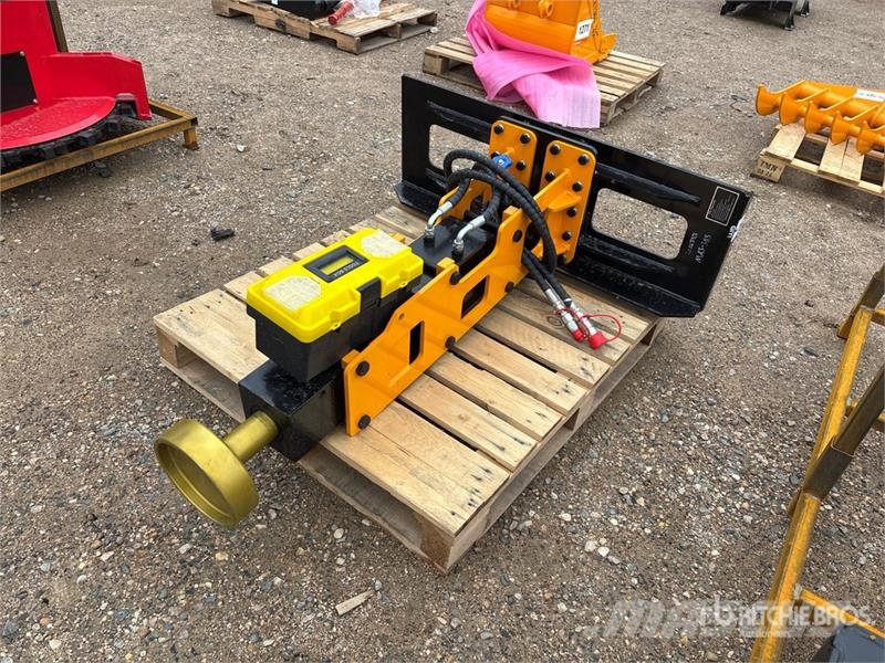 GIYI GY-D680 7 in Skid Steer Post Driver (Unused) Zäune und Zubehör