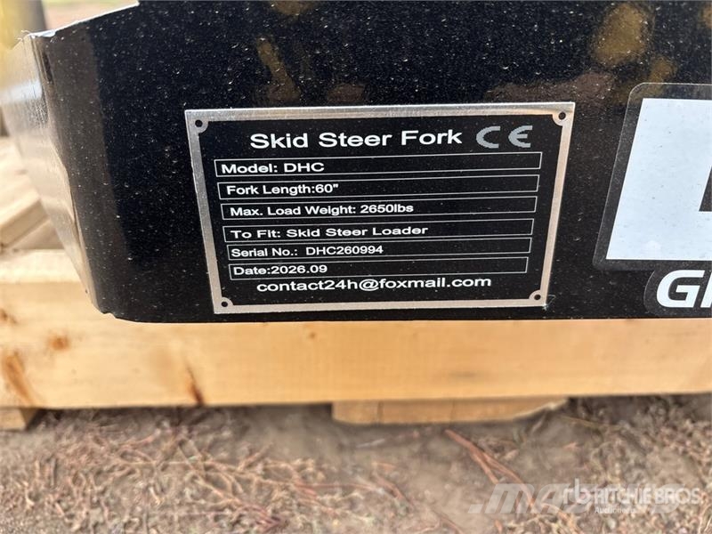  GIYI GY-DHC 59 in Skid Steer Forks (Unused) 叉