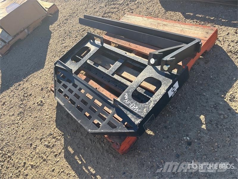  GIYI GY-DHC 59 in Skid Steer Forks (Unused) Horquillas