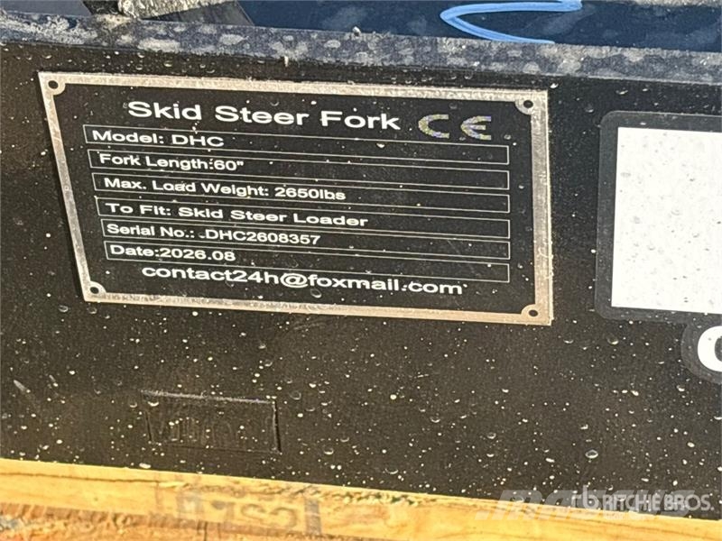  GIYI GY-DHC 59 in Skid Steer Forks (Unused) Furci
