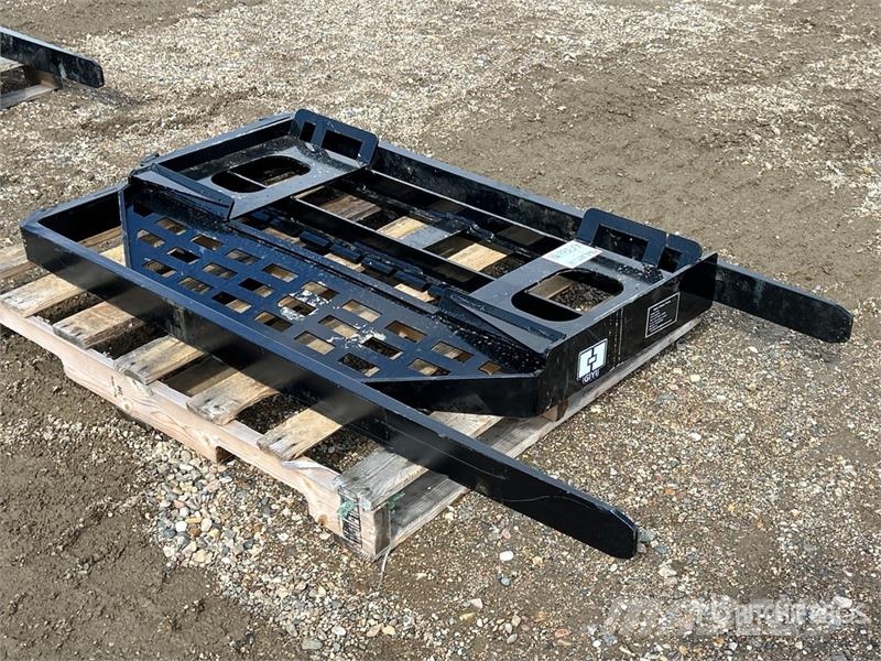 GIYI GY-DHC 59 in Skid Steer Forks (Unused) Vidlica