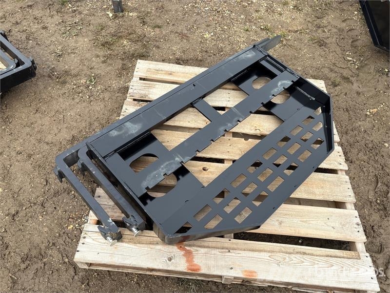 GIYI GY-DHC 59 in Skid Steer Forks (Unused) Δικράνες