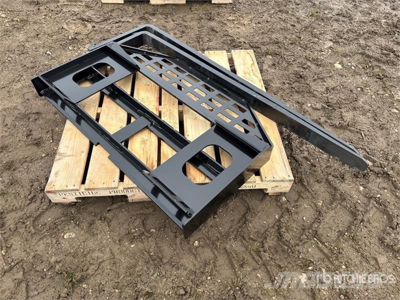 GIYI GY-DHC 59 in Skid Steer Forks (Unused) Δικράνες