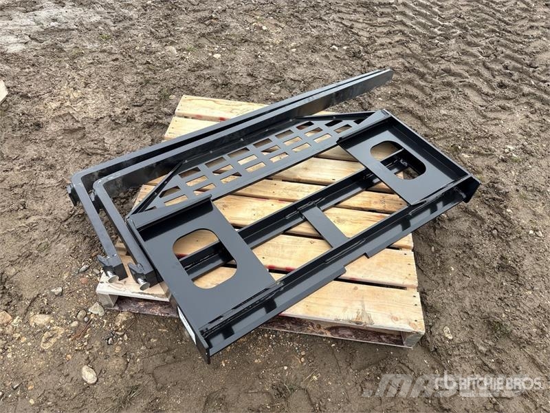 GIYI GY-DHC 59 in Skid Steer Forks (Unused) Δικράνες