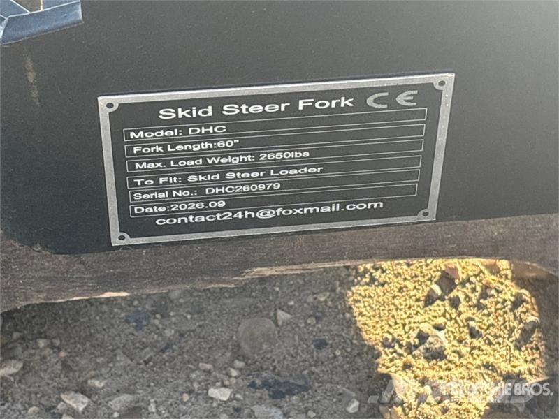  GIYI GY-DHC 59 in Skid Steer Forks (Unused) Horquillas