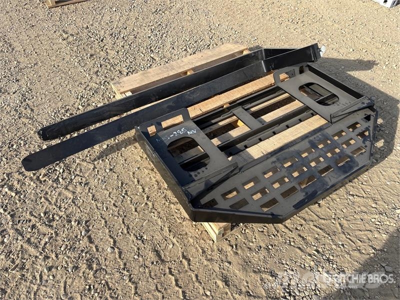 GIYI GY-DHC 59 in Skid Steer Forks (Unused) Вили