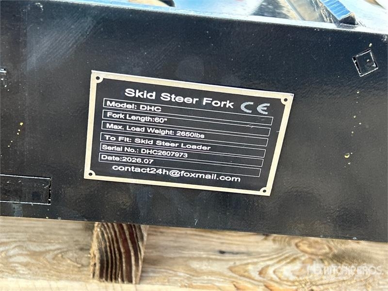 GIYI GY-DHC 59 in Skid Steer Forks (Unused) Vidlica