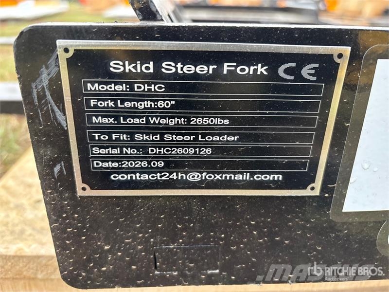 GIYI GY-DHC 59 in Skid Steer Forks (Unused) 叉