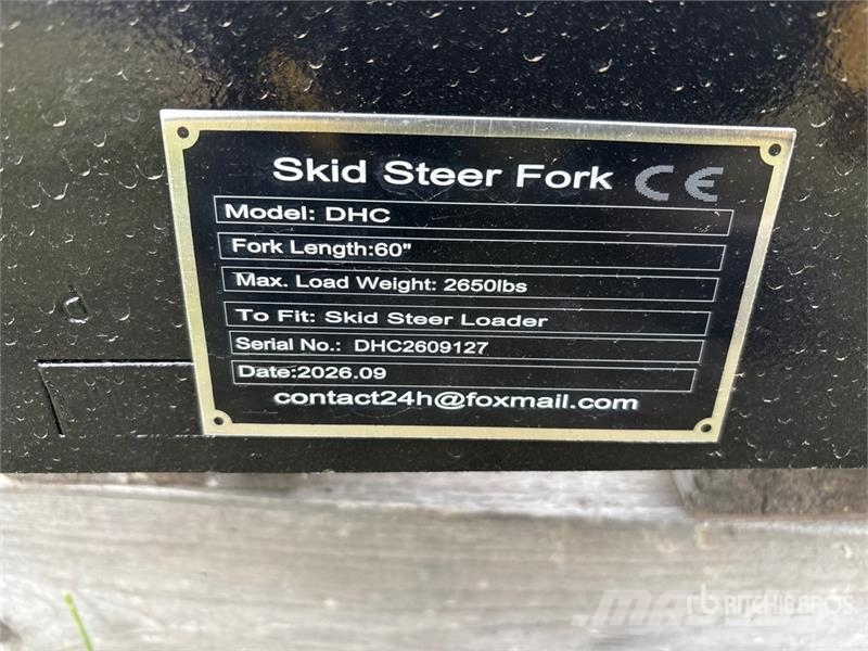  GIYI GY-DHC 59 in Skid Steer Forks (Unused) 叉