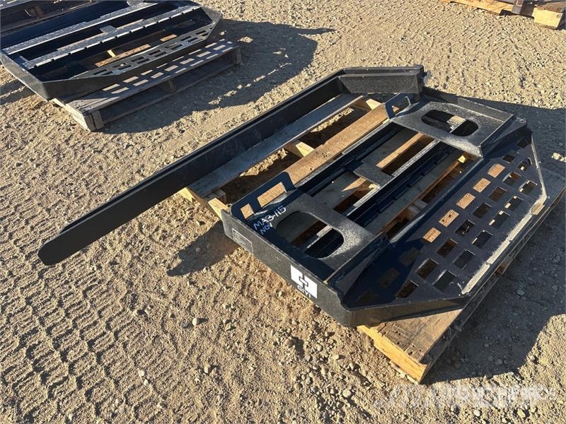  GIYI GY-DHC 59 in Skid Steer Forks (Unused) Horquillas