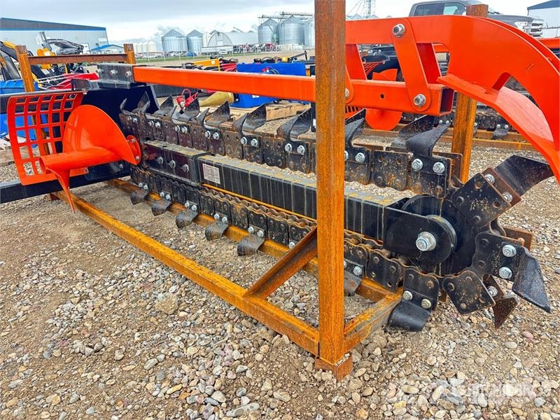 GIYI GY-DTC92 92 in Extended Skid Steer Trencher ( Trenchers