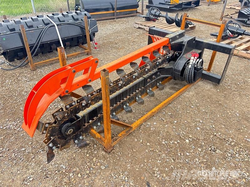 GIYI GY-DTC92 92 in Extended Skid Steer Trencher ( Trenchers