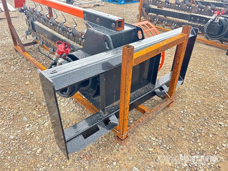 GIYI GY-DTC92 92 in Extended Skid Steer Trencher ( Trenchers