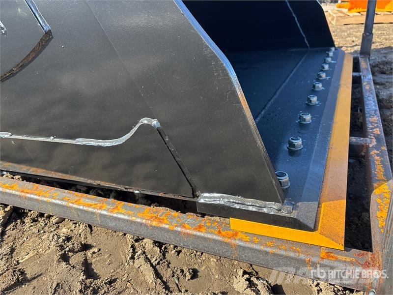  GIYI GY-FB60 60 in 0.88 m3 Cleanup Excavator Bucke Skuffer