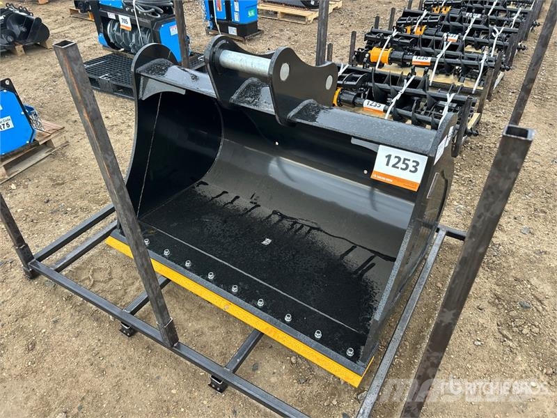 GIYI GY-FB60 60 in Cleanup Excavator Bucket - Fits バケット