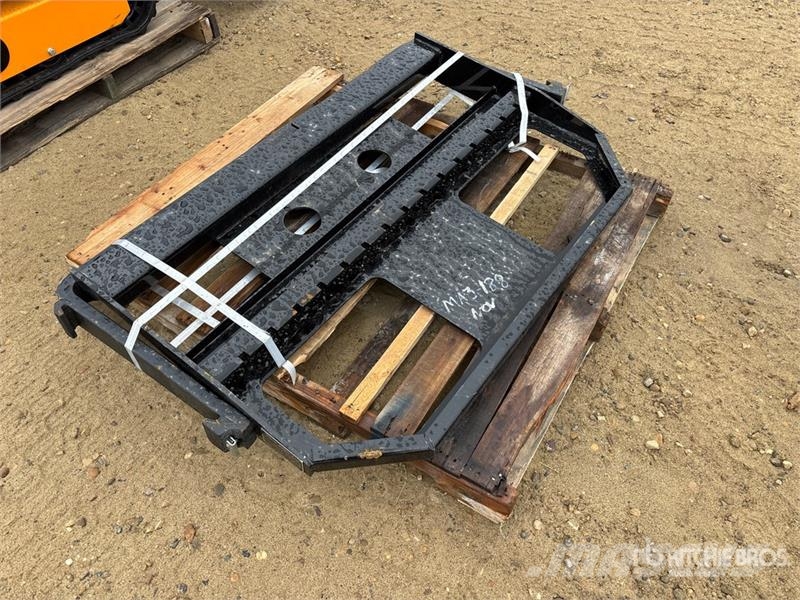  GIYI GY-FR47 29 in Mini Dingo Skid Steer Forks (Un 叉