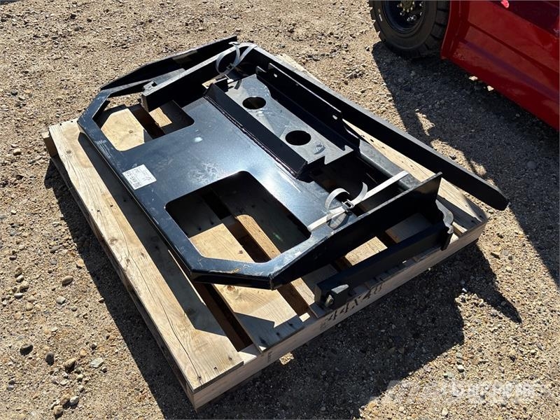 GIYI GY-FR47 47 in Mini Dingo Skid Steer Forks (Un Trukkihaarukat