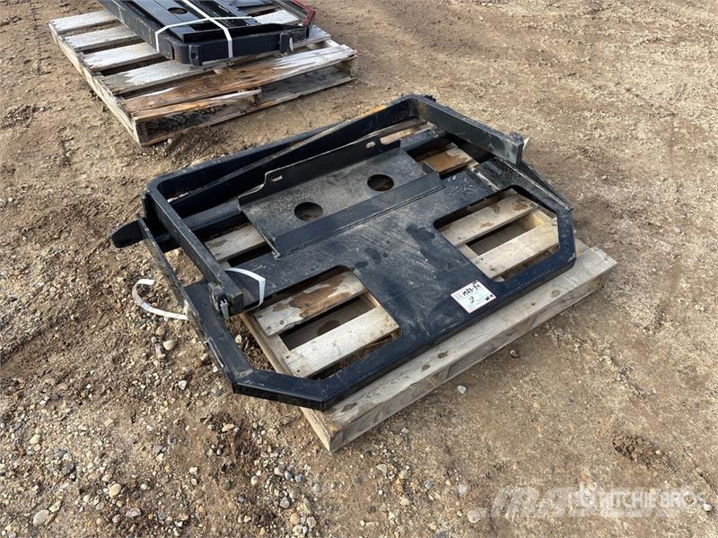 GIYI GY-FR47 47 in Mini Dingo Skid Steer Forks (Un Forche