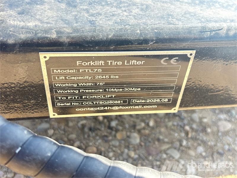 GIYI GY-FTL75 75 in Forklift Tire Lifter (Unused) アタッチメント・部品、その他