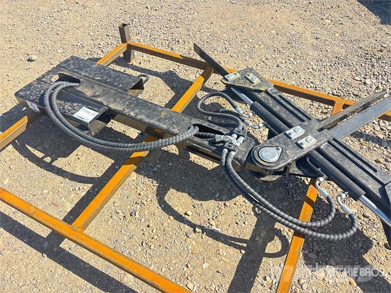 GIYI GY-FTL75 75 in Forklift Tire Lifter (Unused) アタッチメント・部品、その他
