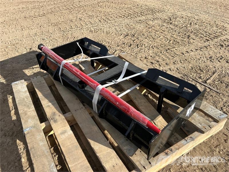  GIYI GY-HF47 40 in Skid Steer Hay Frame (Unused) مكونات أخرى