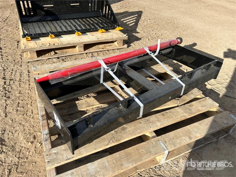  GIYI GY-HF47 40 in Skid Steer Hay Frame (Unused) مكونات أخرى