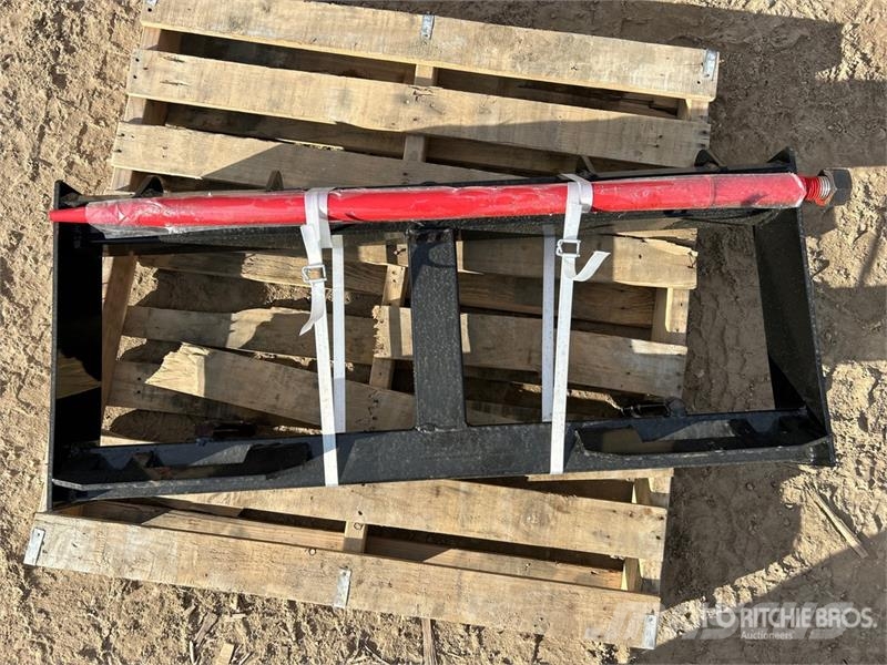  GIYI GY-HF47 40 in Skid Steer Hay Frame (Unused) مكونات أخرى