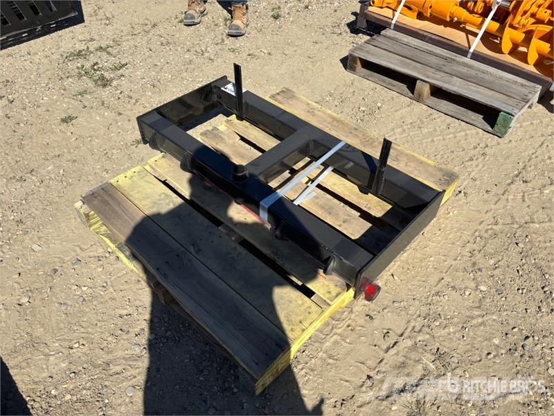 GIYI GY-HF47 47 in Skid Steer Bale Spear (Unused) Drugi deli
