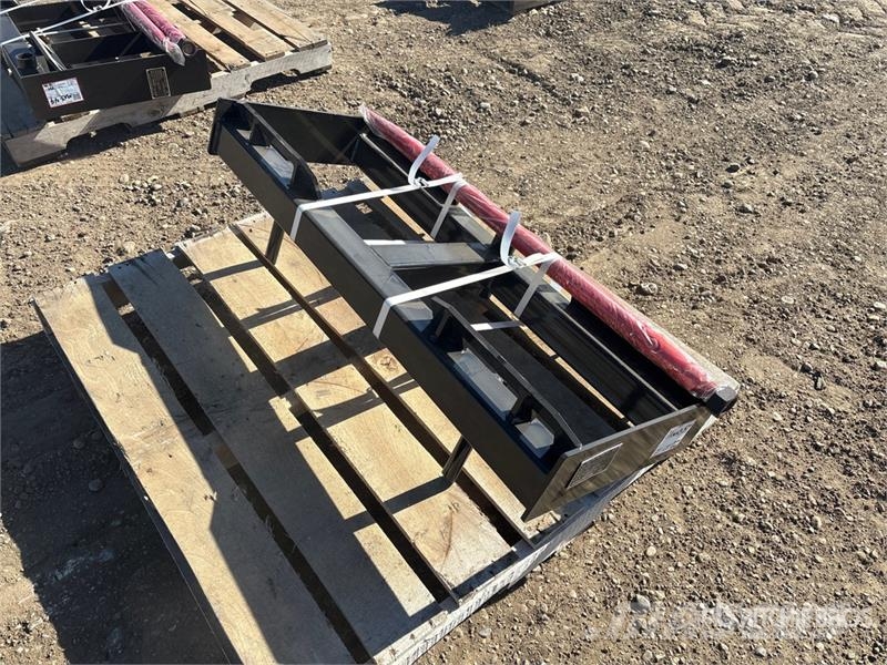 GIYI GY-HF47 47 in Skid Steer Bale Spear (Unused) Andre komponenter