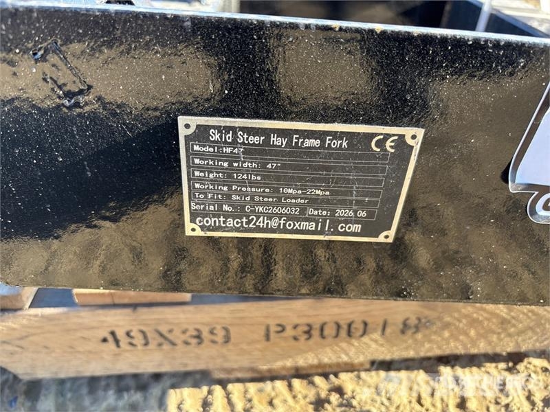  GIYI GY-HF47 47 in Skid Steer Hay Frame Fork (Unus Drugi deli