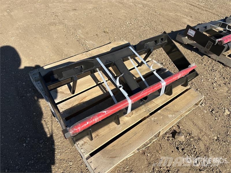 GIYI GY-HF47 47 in Skid Steer Bale Spear (Unused) Andre komponenter