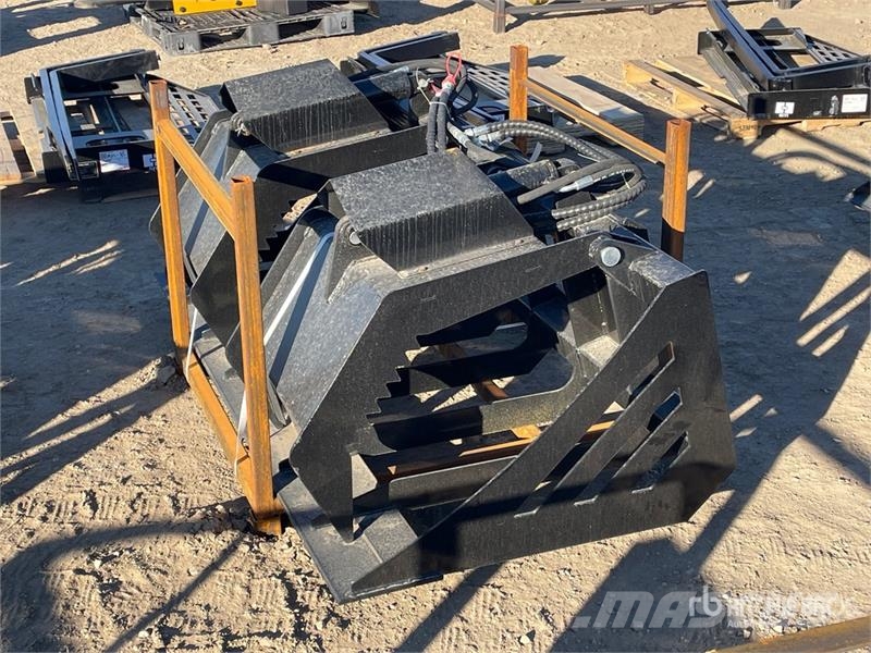 GIYI GY-HWG72 72 in Skeleton Skid Steer Grapple Bu Gripere