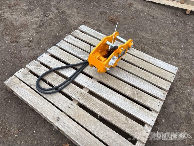 GIYI GY-K302 5 in Excavator Coupler (Unused) 快速連結器